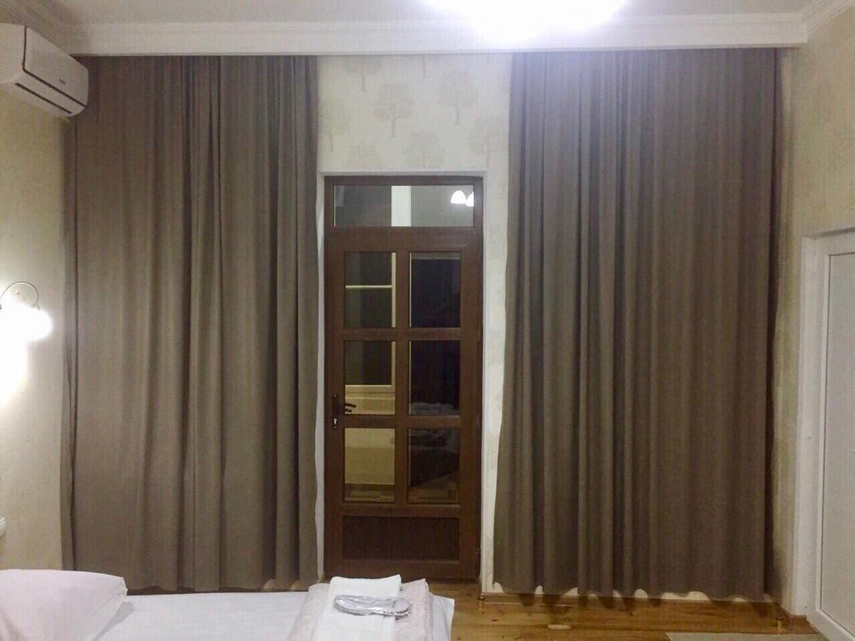 Guest House Rafael ティビリシ エクステリア 写真
