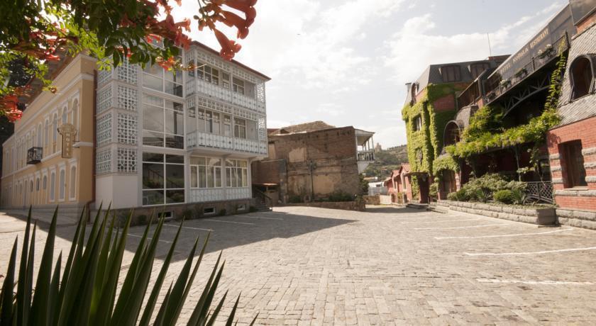 Guest House Rafael ティビリシ エクステリア 写真