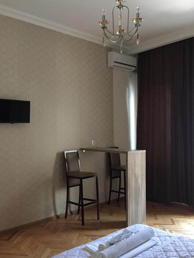 Guest House Rafael ティビリシ エクステリア 写真