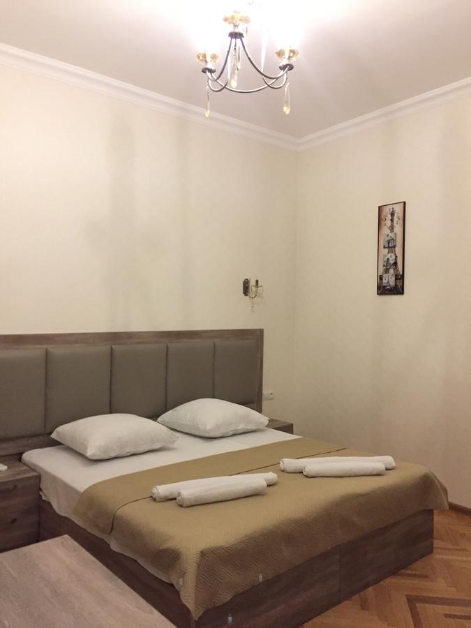 Guest House Rafael ティビリシ エクステリア 写真