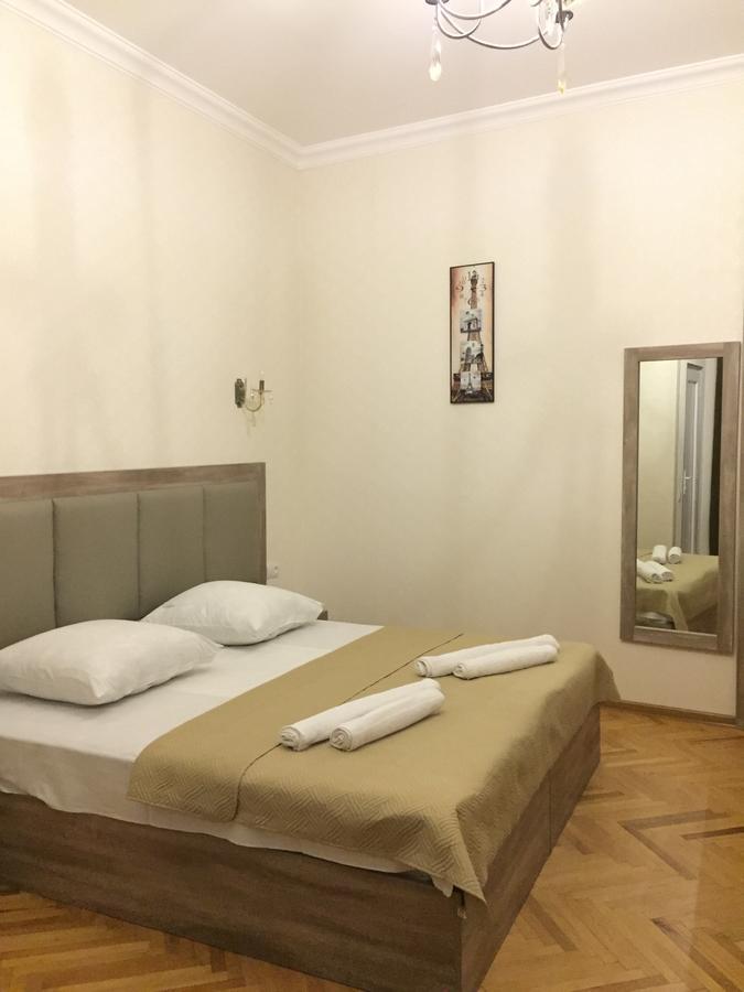 Guest House Rafael ティビリシ エクステリア 写真