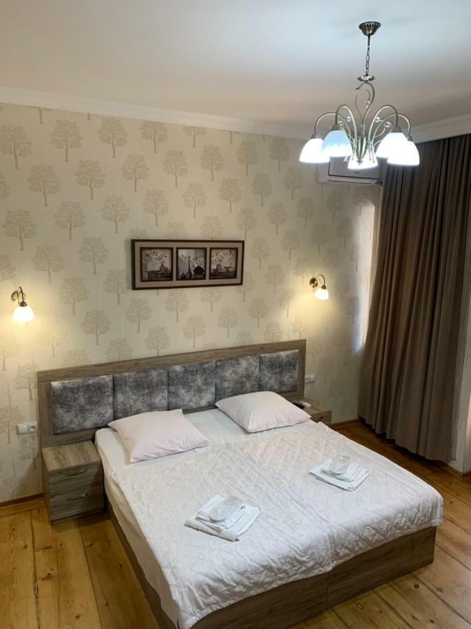 Guest House Rafael ティビリシ エクステリア 写真